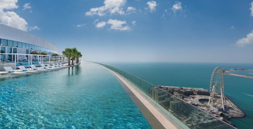 Infinity pool, Address Beach Resort 